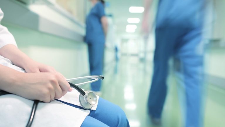 STJ condena obstetra que não preencheu prontuário em caso que bebê sofreu danos neurológicos irreversíveis no parto