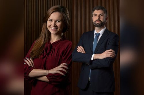 Atos constritivos sobre bens essenciais