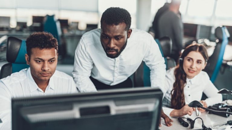 Escritório de advocacia cria plataforma de conteúdos para servidores públicos