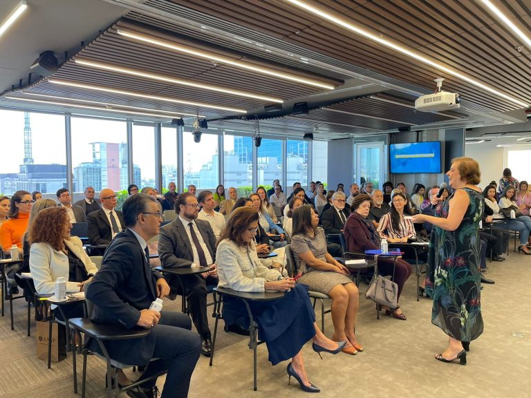 Comunicação assertiva é essencial para sucesso no exercício do Direito