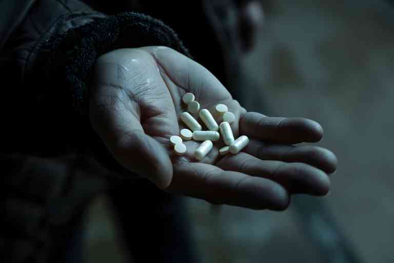 Dependente químico que recusa tratamento pode ser demitido por justa causa