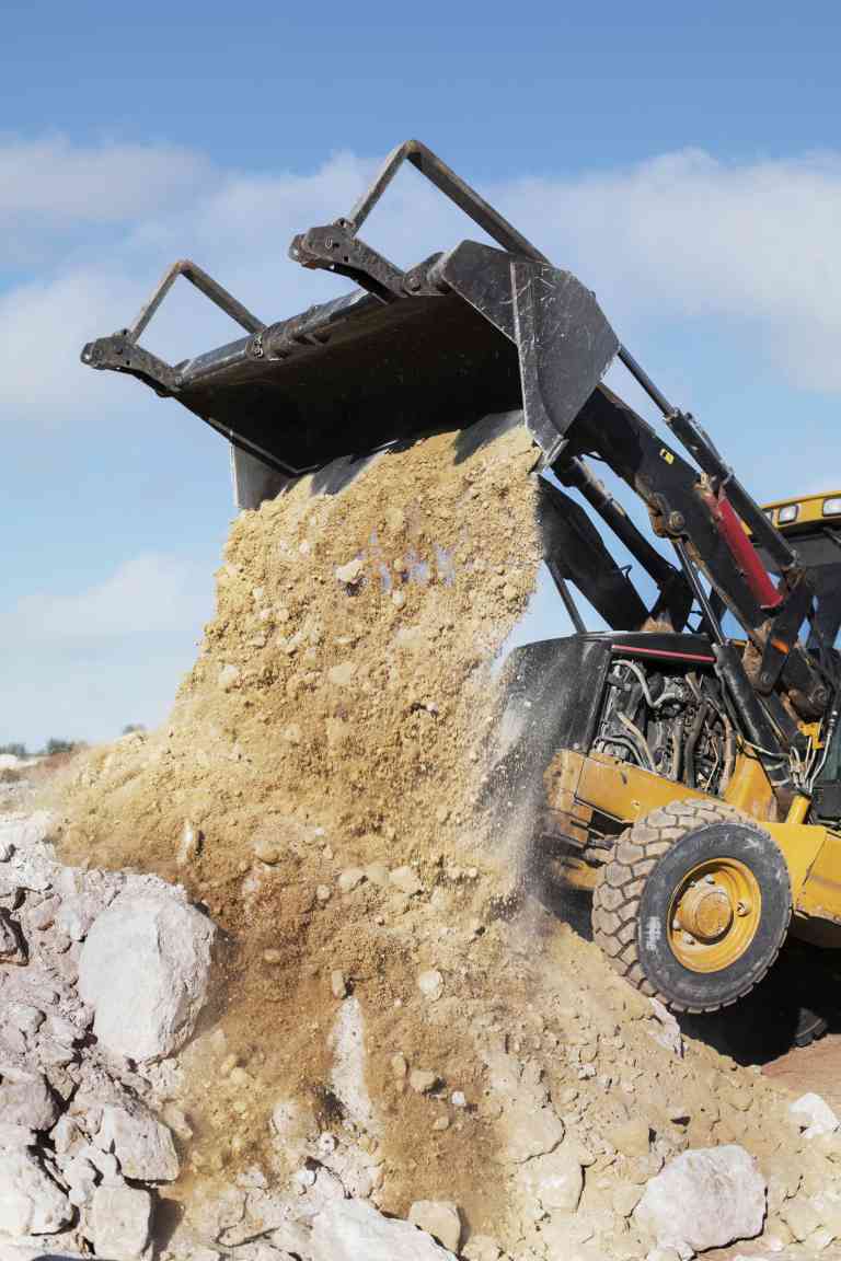 “Abuso de poder”: Juíza anula sanções de município de Goiás a vencedora de licitação por atraso de areia