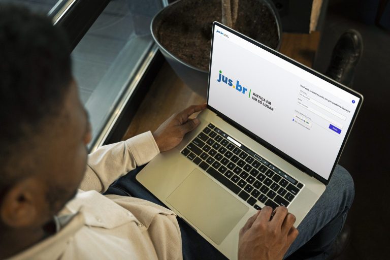 CNJ estabelece prazos para tribunais concluírem integração de novos serviços ao Jus.br