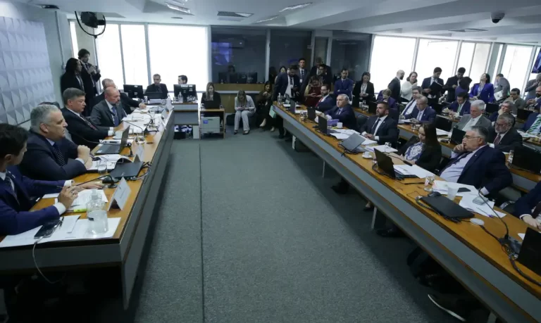 CPMI do INSS aprova quebra de sigilo bancário, fiscal e telemático de investigados