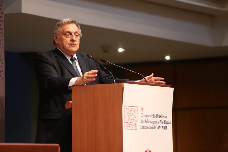CAMARB anuncia a abertura da XVI Competição Brasileira de Arbitragem e Mediação Empresarial com homenagem ao professor Hermes Marcelo Huck