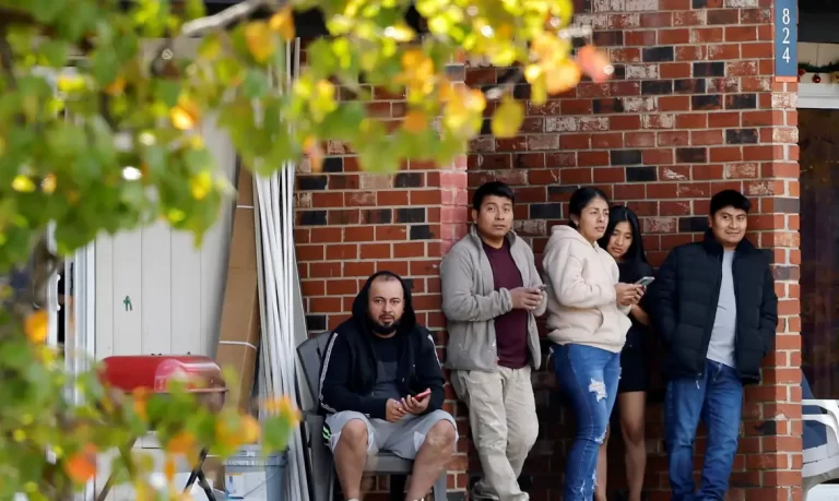 EUA planejam expandir proibição de viagens para mais de 30 países