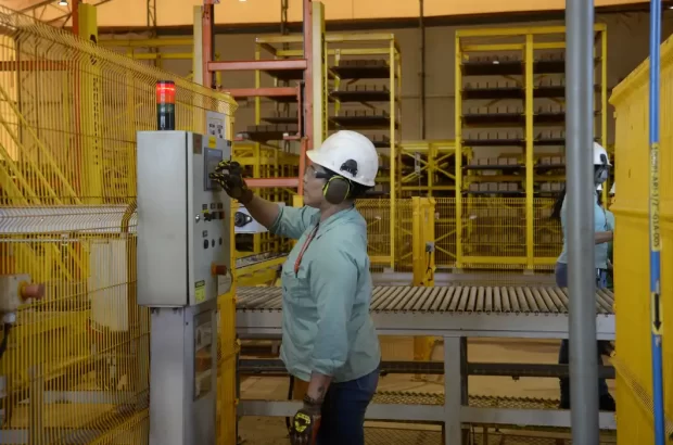 Ipea diz que mercado de trabalho pode absorver fim da escala 6×1